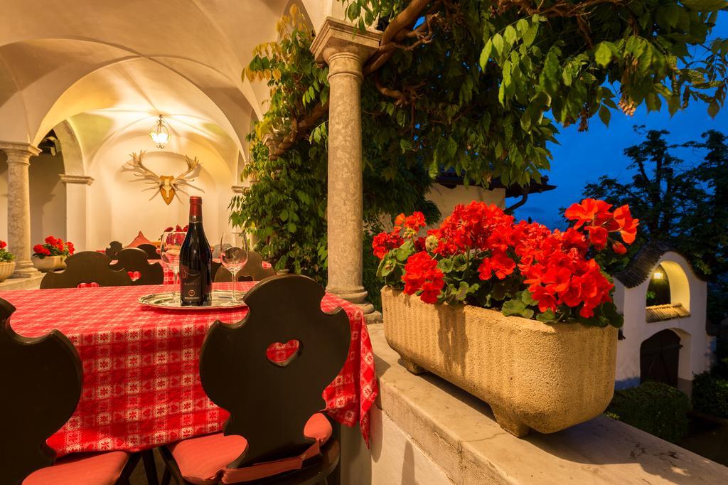 Apartments Schloss Paschbach Appiano Sulla Strada Del Vino Luaran gambar