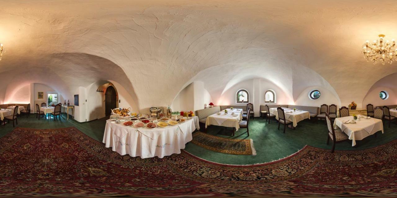 Apartments Schloss Paschbach Appiano Sulla Strada Del Vino Luaran gambar